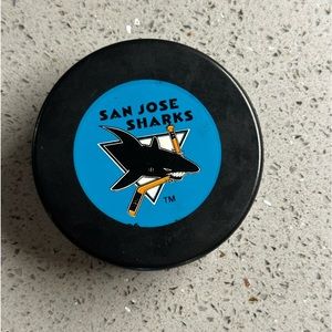 VINTAGE 90’s  SAN JOSE SHARKS NHL  TRENCH MFG OFFICIAL GAME PUCK